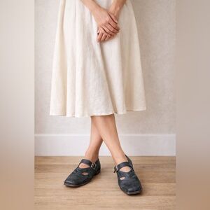 Cydwoq Vintage Handmade Leather Flats 36.5